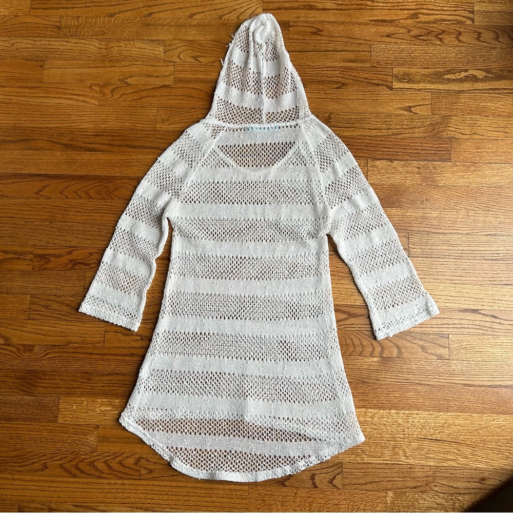 Solitaire Swim white loose weave hooded swimsuit coverup with 3/4 length sleeves